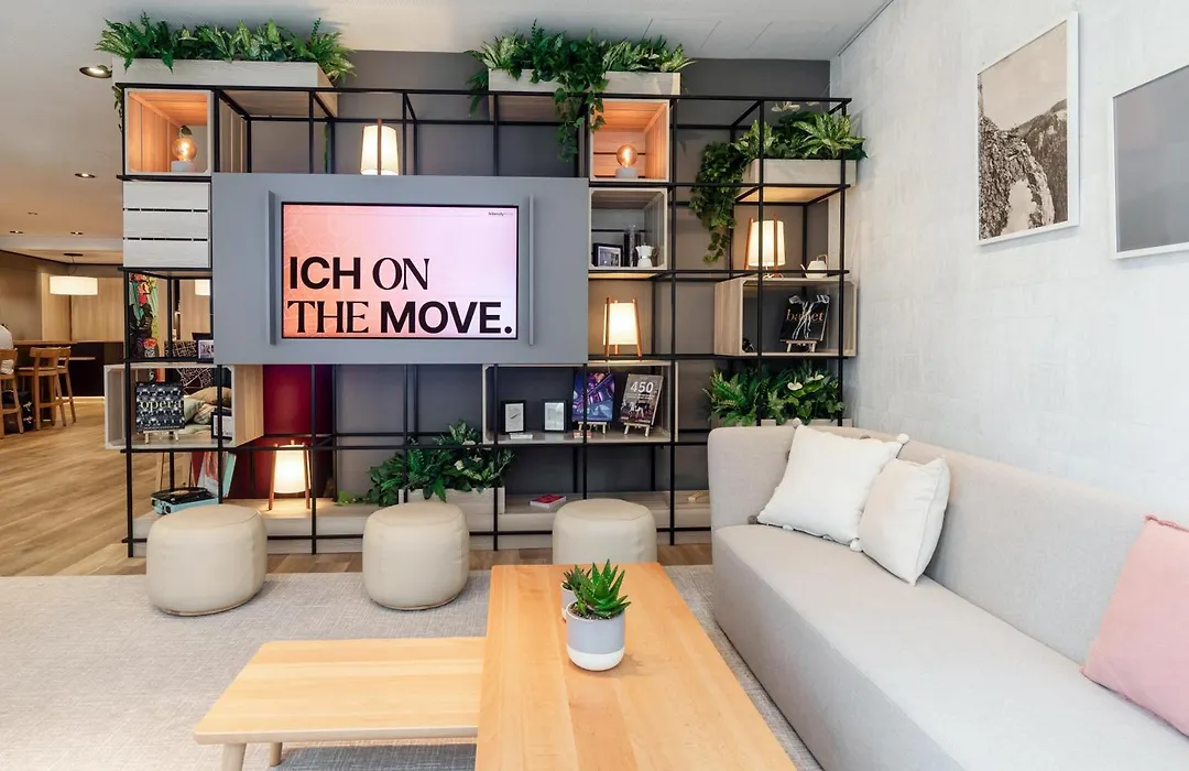 Intercityhotel Wien-1
